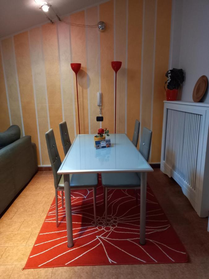 Ferienwohnung Dino Il Mansardino Ome Exterior foto