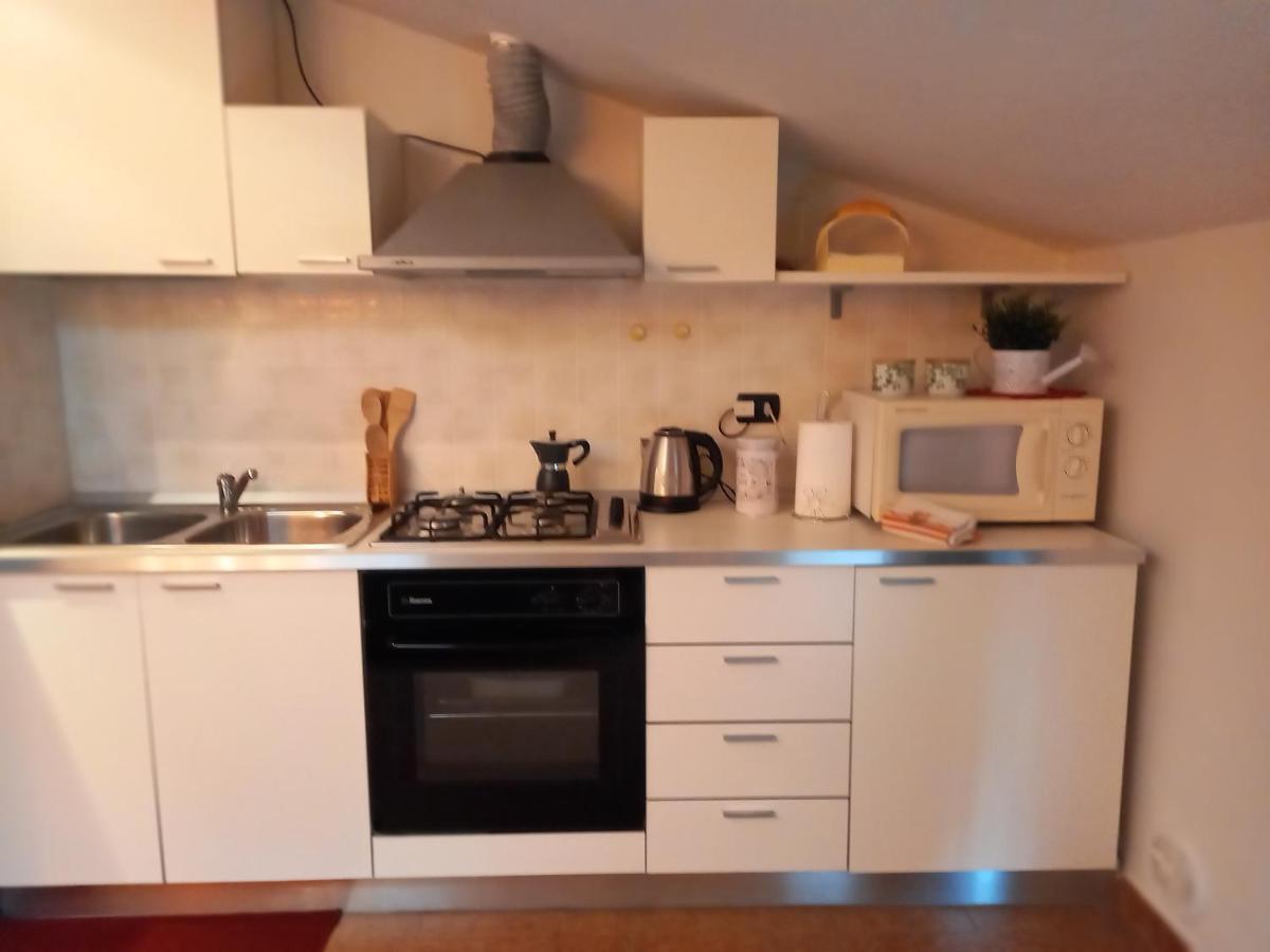 Ferienwohnung Dino Il Mansardino Ome Exterior foto