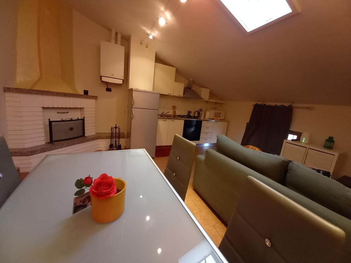 Ferienwohnung Dino Il Mansardino Ome Exterior foto